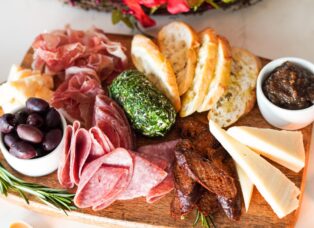 Building A Charcuterie Board Made Easy