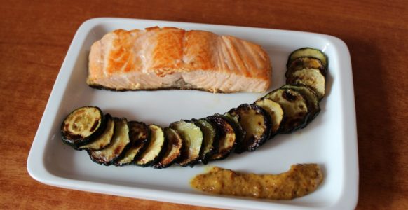 Replace Unhealthy Snacks With This Recipe For Zucchini Chips