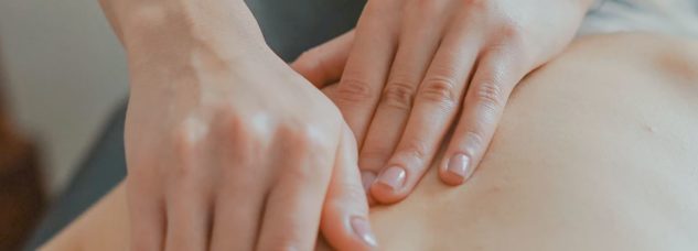 Give Your Partner A Relaxing Massage With These Easy Techniques