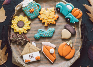 6 Ways to Make Fall Cookies at Home: Delicious and Cozy Treats!