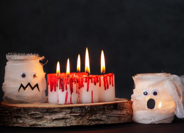 DIY Halloween Candles: Here’s All You Need!