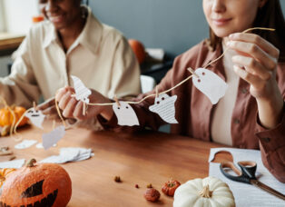 Make Cutesy Halloween Decorations for Your Home