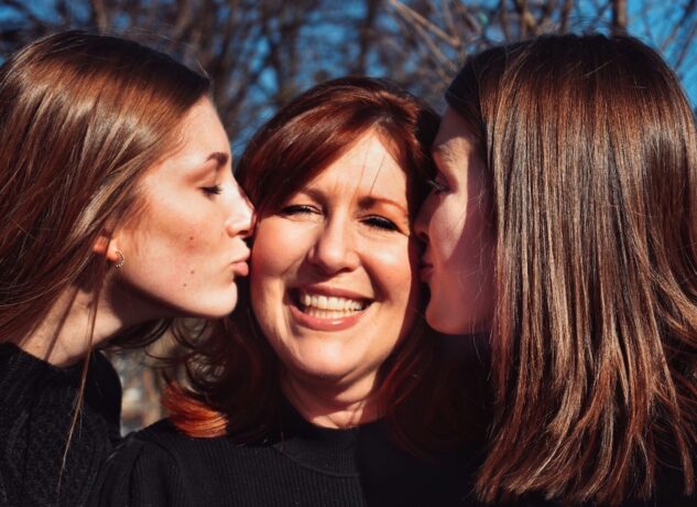 5 Signs You and Your Mom Are Basically BFFs