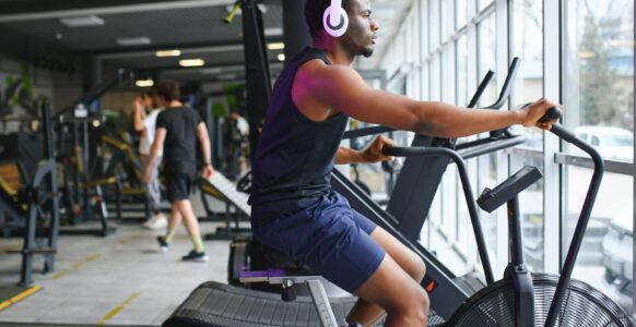 How to Choose the Right Cardio Machine for Your Workout Goals?