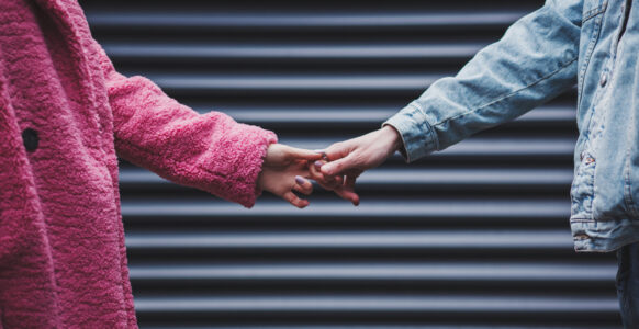 Understanding the Difference Between Loving Someone and Being in Love