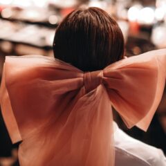 Why Big Bows Are Stealing the Fashion Spotlight?