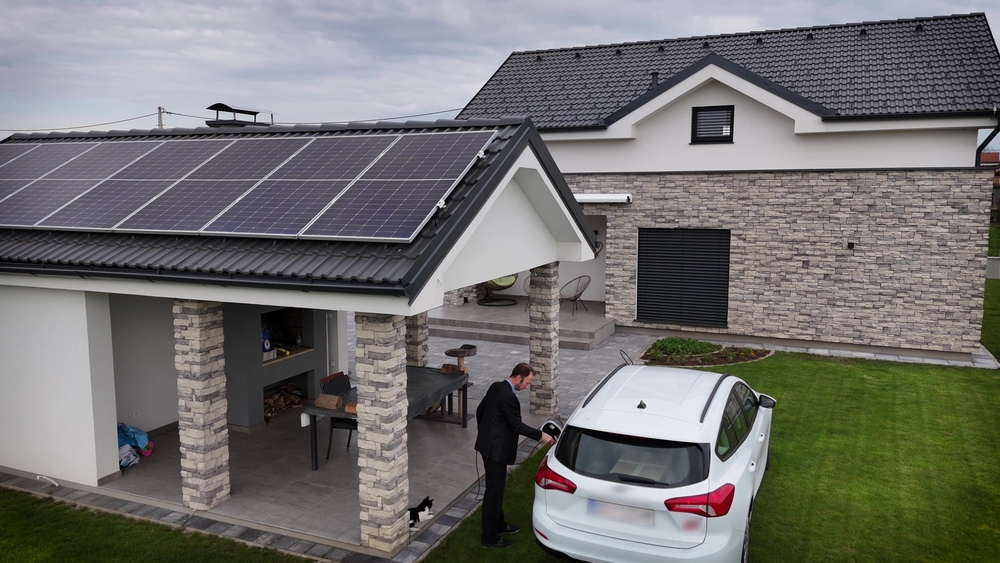 DIY Solar Powered Charging Stations for Your Backyard.