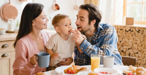 How to Make Mealtimes Happier with Young Children?