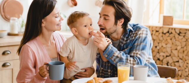 How to Make Mealtimes Happier with Young Children?
