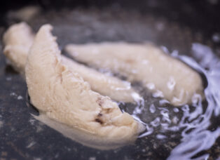 Skip the Grill and Try This Surprisingly Healthy Way to Cook Chicken