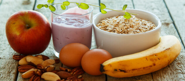 13 Quick Breakfasts Under 300 Calories to Power Your Busy Mornings