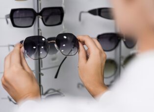 How Sunglasses Define Fashion Tribes in 2026?