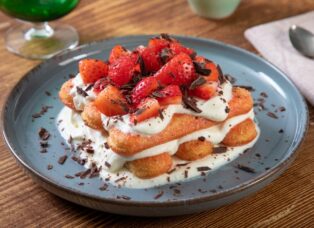 Make This Irresistible Strawberry Dessert for Mom This Mother’s Day