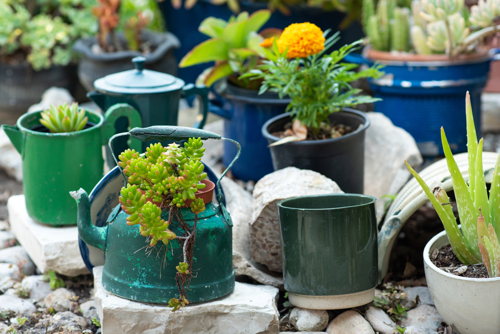 DIY Outdoor Planters That Instantly Make Your Yard Look Luxurious