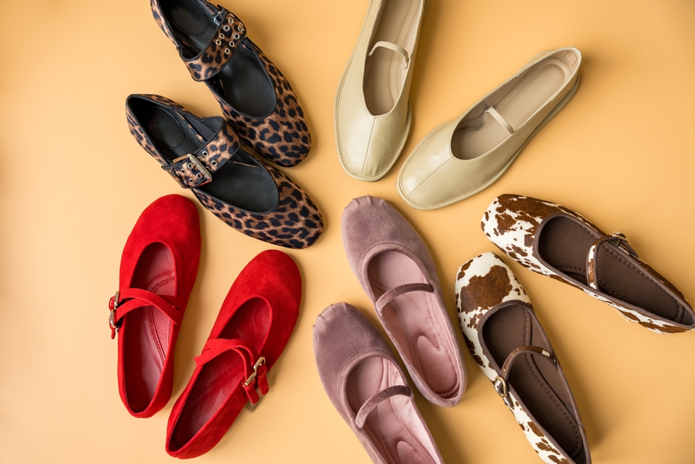 These 6 Summer Shoe Colors Will Instantly Refresh Every Outfit