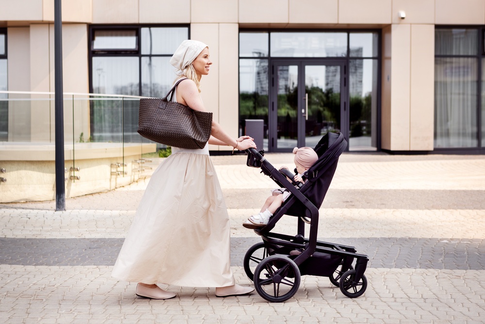 Mom-Friendly Style Tricks That Make Toddler Days So Much Easier