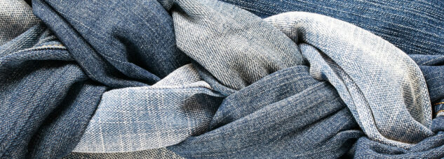 DIY Denim Braided Rugs Are the Upcycling Trend Everyone’s Obsessed With