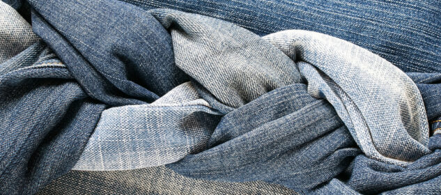 DIY Denim Braided Rugs Are the Upcycling Trend Everyone’s Obsessed With