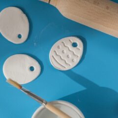 Air-Dry Clay Trinket Dishes Are 2026’s Easiest Handmade Gift