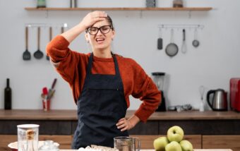 8 Kitchen Mistakes That Are Making Your Food Taste Bland